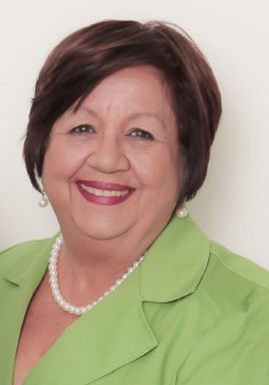 Elena Pinol — Accountant · Payroll & Sales Tax Specialist